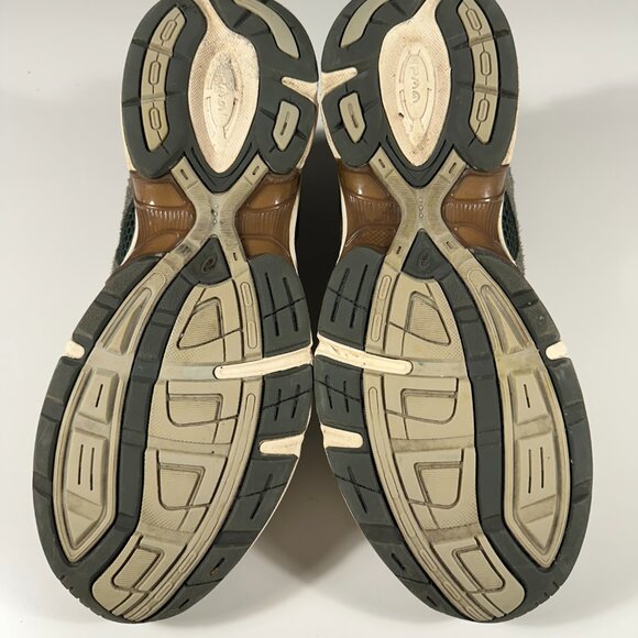 1201A924-300 HAL STUDIOS Asics Gel-1130 MK-II Forest Dark Green Orange - Picture 10 of 11